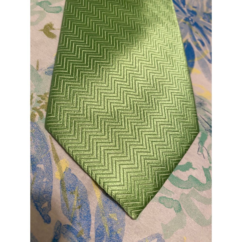 The Tie Bar Lime Green‎ 100% silk chevron Pattern Silk Necktie Classic Business